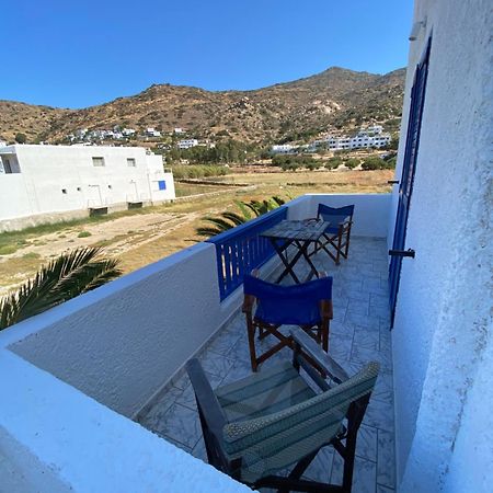 Deep Blue Rooms & Apartments Милопотас Екстериор снимка