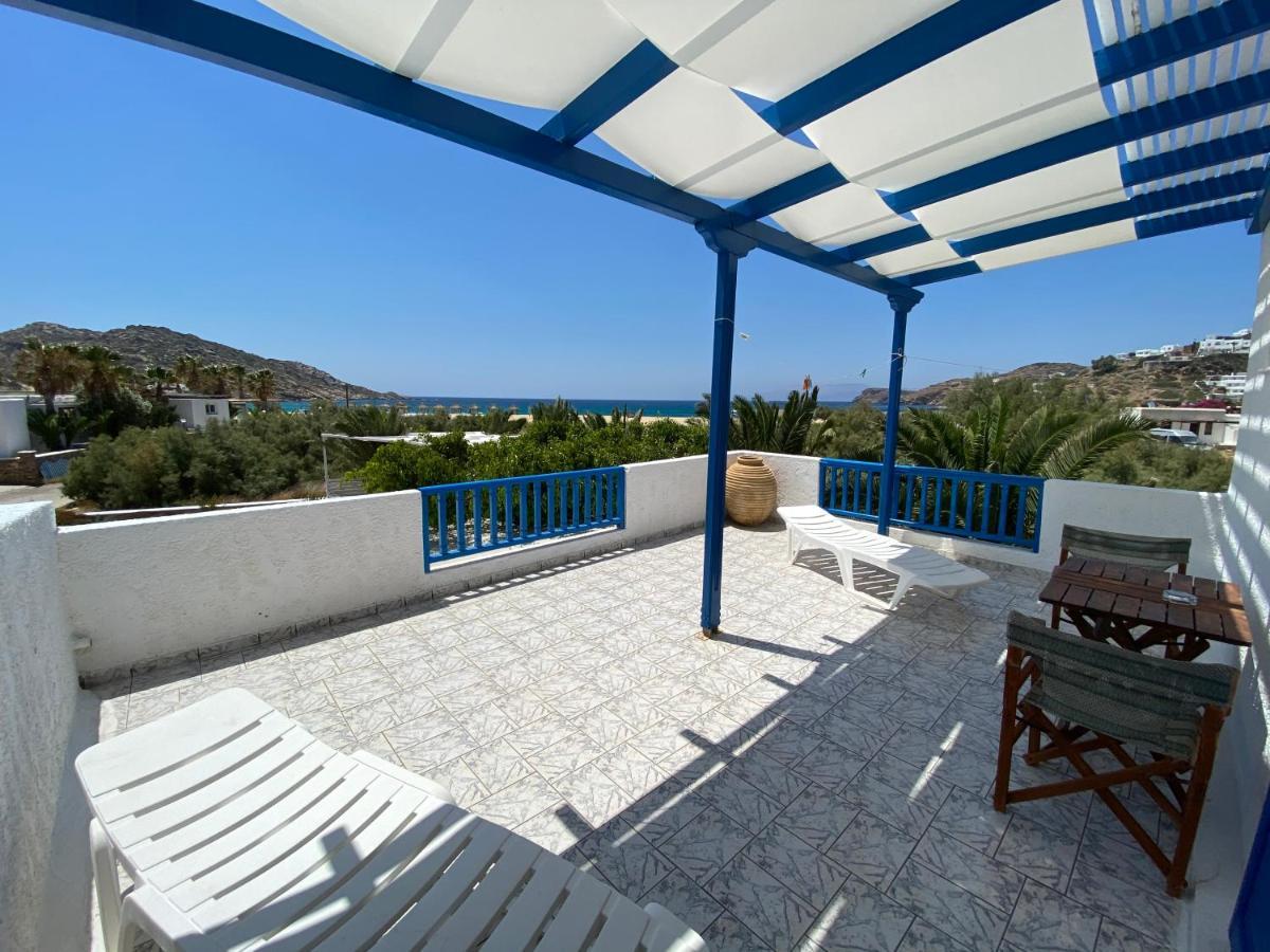 Deep Blue Rooms & Apartments Милопотас Екстериор снимка